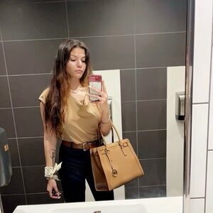 Meet your Posher, Brianna